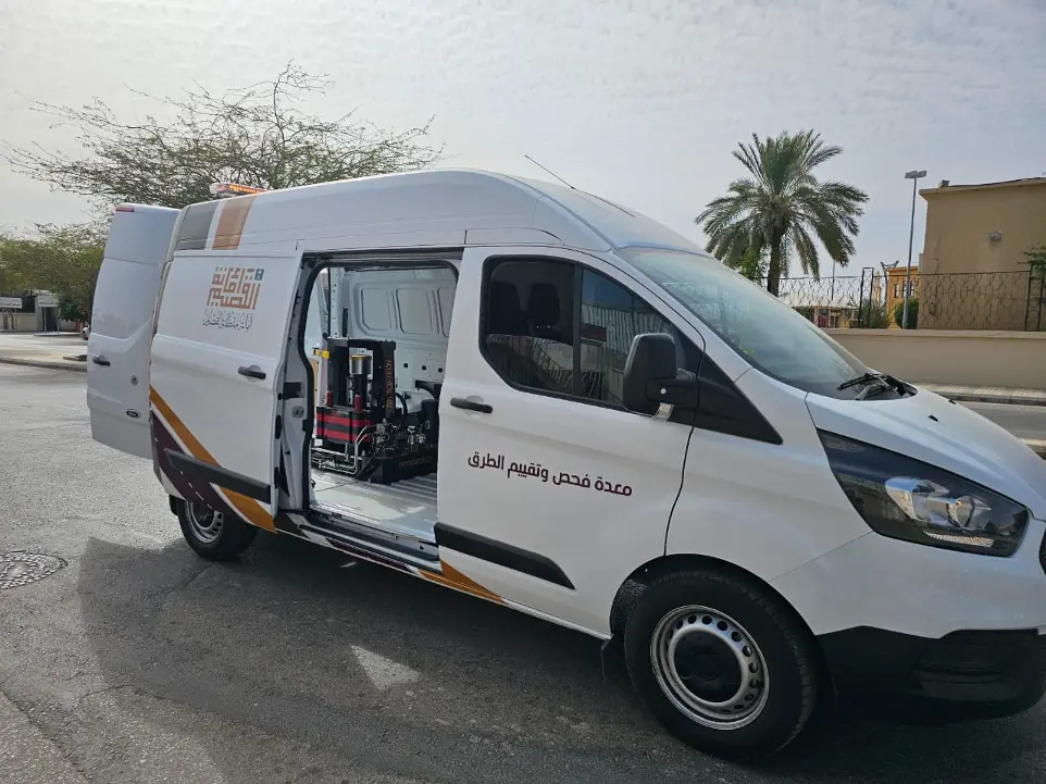 AdEC road-survey vehicle